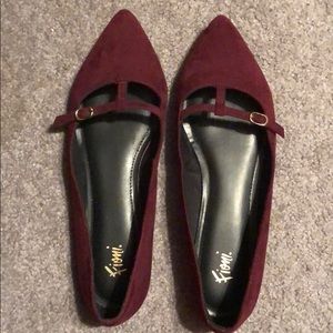 Fioni Maroon Flats